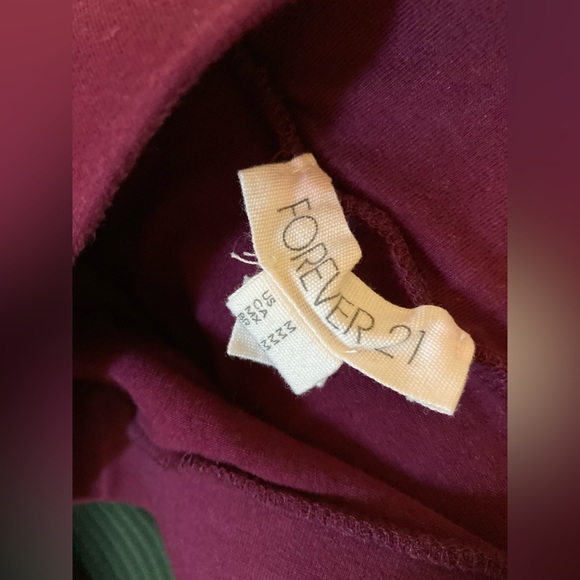 ❣️$5 Deal❣️ F21 Bundle of 2 Mini Skirts - Picture 9 of 9